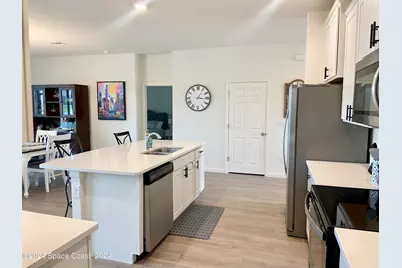309 Wiregrass Avenue W, West Melbourne, FL 32904 - Photo 5