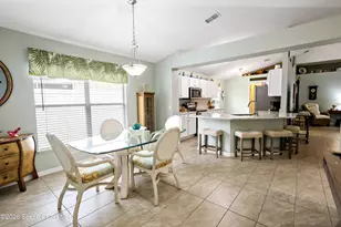 156 Morgan Cir, Sebastian, FL 32958 - Photo 5