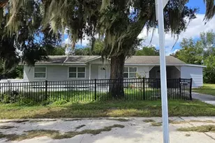 910 N Garfield Ave, Deland, FL 32724 - Photo 1