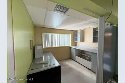 2916 S Washington Avenue, Titusville, FL 32780 - Photo 17