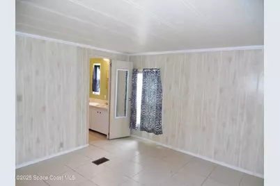 7596 E Boxelder Road N, Sebastian, FL 32976 - Photo 11