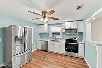218 E Fee Avenue, Melbourne, FL 32901 - Photo 9