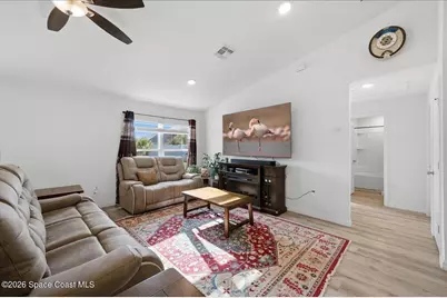 415 Aviation Avenue NE, Palm Bay, FL 32907 - Photo 15