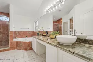850 Erfurt St NW, Palm Bay, FL 32907 - Photo 17