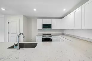 2878 Dagget Ave SE, Palm Bay, FL 32909 - Photo 13
