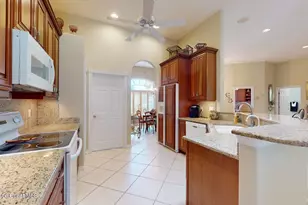 3123 Forest Creek Dr, Melbourne, FL 32901 - Photo 13