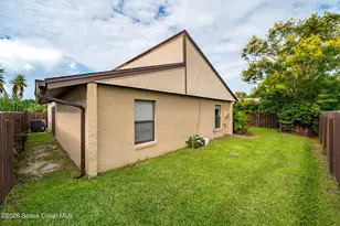 305 Bayhead Dr, Melbourne, FL 32940 - Photo 13