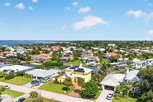 404 Riverview Ln, Melbourne Beach, FL 32951 - Photo 53