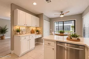 3284 Jog Park Dr, Lake Worth, FL 33467 - Photo 19