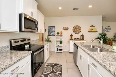 846 Remington Green Drive SE, Palm Bay, FL 32909 - Photo 11