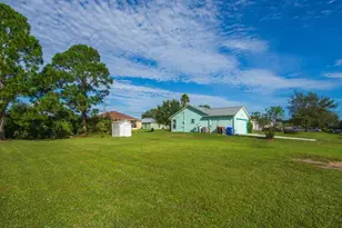 8155 100th Ct, Vero Beach, FL 32967 - Photo 5