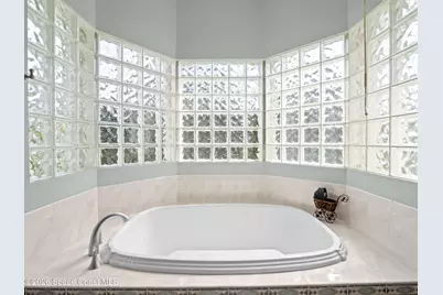 630 Deerhurst Drive, Melbourne, FL 32940 - Photo 37
