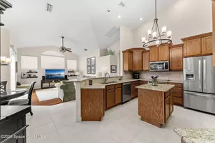 366 Southampton Dr, Indialantic, FL 32903 - Photo 7