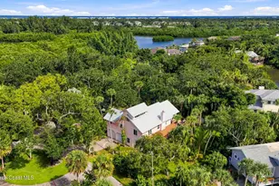 385 Live Oak Dr, Vero Beach, FL 32963 - Photo 57