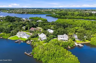 385 Live Oak Dr, Vero Beach, FL 32963 - Photo 3