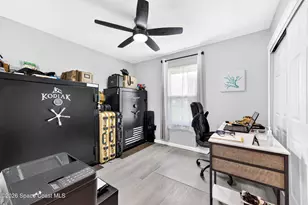 528 Tropicaire Ave SW, Palm Bay, FL 32908 - Photo 29