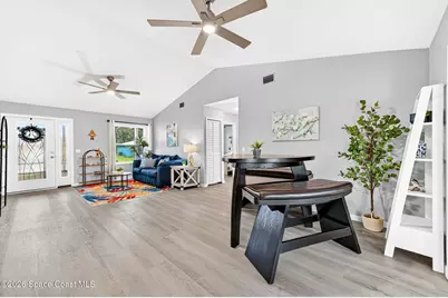 528 Tropicaire Avenue SW, Palm Bay, FL 32908 - Photo 15