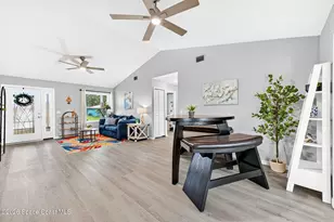 528 Tropicaire Ave SW, Palm Bay, FL 32908 - Photo 15