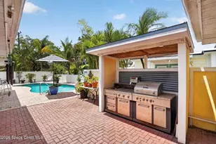 2403 Vermont Ave E, Bradenton, FL 34208 - Photo 19