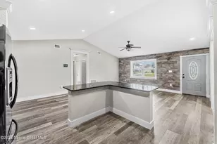 697 Hamm St NW, Palm Bay, FL 32907 - Photo 9