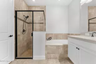 7853 Loren Cove Dr, Melbourne, FL 32940 - Photo 13