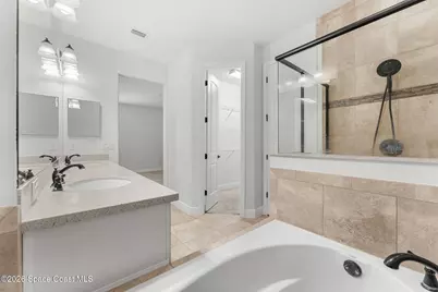 7853 Loren Cove Drive, Melbourne, FL 32940 - Photo 15