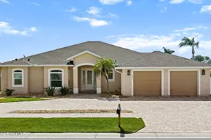 215 Cordoba Ct, Merritt Island, FL 32953 - Photo 5