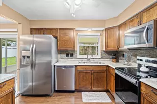 327 Brescia St NE, Palm Bay, FL 32907 - Photo 9