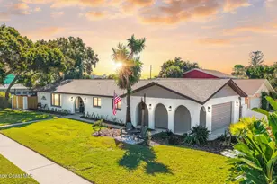 380 N 2nd St, Cocoa Beach, FL 32931 - Photo 1