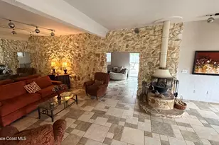 630 Java Rd, Cocoa Beach, FL 32931 - Photo 9