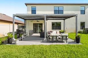 620 Old Country Rd S E, Palm Bay, FL 32909 - Photo 5