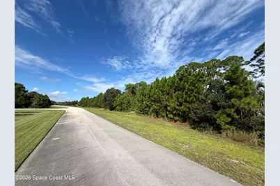 2542 Westhorpe Drive, Malabar, FL 32950 - Photo 3