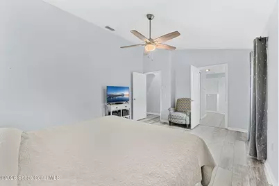 1281 Indian Oaks Drive, Melbourne, FL 32901 - Photo 25