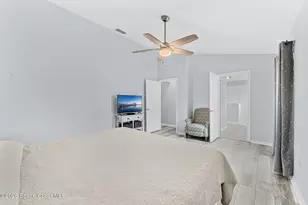 1281 Indian Oaks Dr, Melbourne, FL 32901 - Photo 25