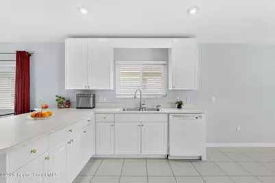 1281 Indian Oaks Drive, Melbourne, FL 32901 - Photo 11