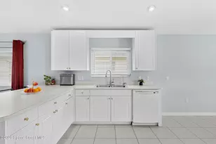 1281 Indian Oaks Dr, Melbourne, FL 32901 - Photo 11