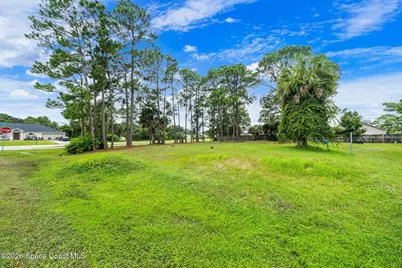 498 Haskell Avenue SE, Palm Bay, FL 32909 - Photo 17