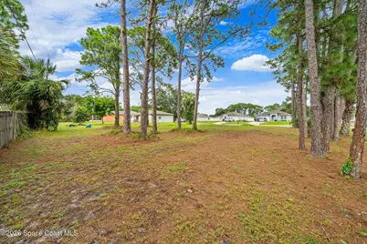 498 Haskell Avenue SE, Palm Bay, FL 32909 - Photo 13
