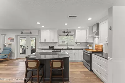 2415 E Friday Circle, Cocoa, FL 32926 - Photo 17