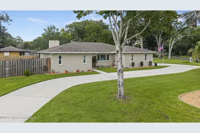 2415 E Friday Circle, Cocoa, FL 32926 - Photo 3