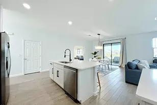 4646 Broomsedge Cir, West Melbourne, FL 32904 - Photo 17