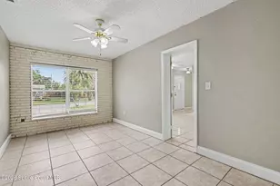 2419 Lakeview Dr, Melbourne, FL 32935 - Photo 21