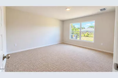 3258 Lakeland Avenue SW, Palm Bay, FL 32908 - Photo 9