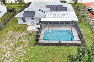 812 NW Banks Street NW, Palm Bay, FL 32907 - Photo 5