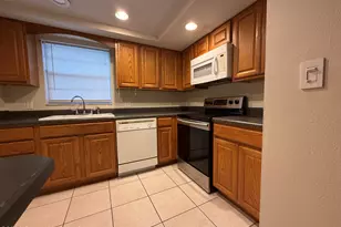 3135 Shady Dell Ln, Melbourne, FL 32935 - Photo 5