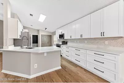2049 Caledonia Place, Melbourne, FL 32940 - Photo 11