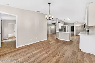 2049 Caledonia Pl, Melbourne, FL 32940 - Photo 9