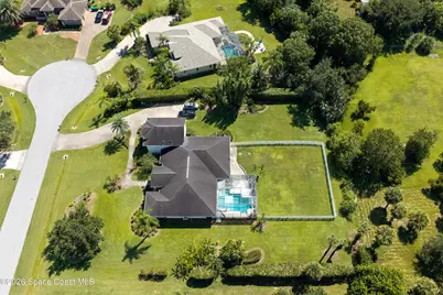 3820 Ramblewood Court, Melbourne, FL 32934 - Photo 9