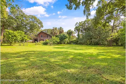 4295 Lakeridge Drive, Melbourne, FL 32934 - Photo 9