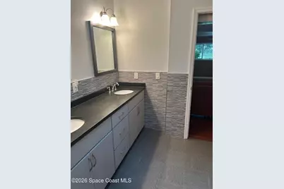 2404 Scenic Drive, Melbourne, FL 32901 - Photo 11